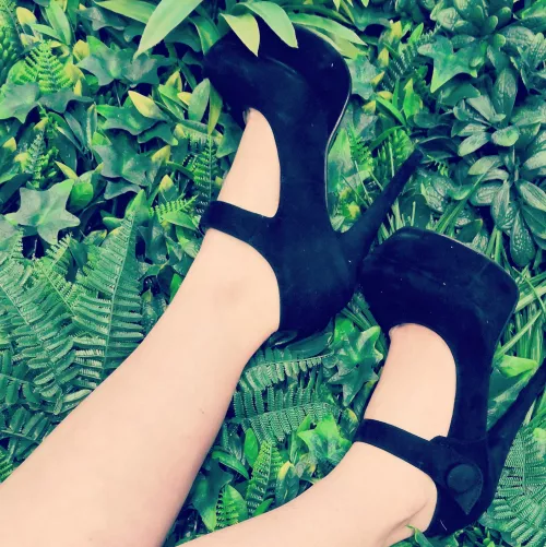 Jungle heat by AtlantisFeet