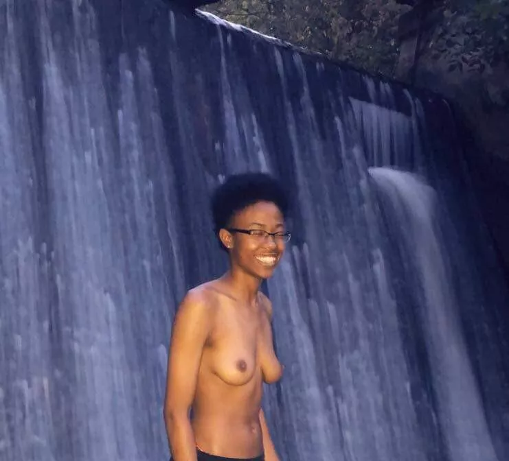 just a beautiful view 😍💦 posted by imaniih4_20