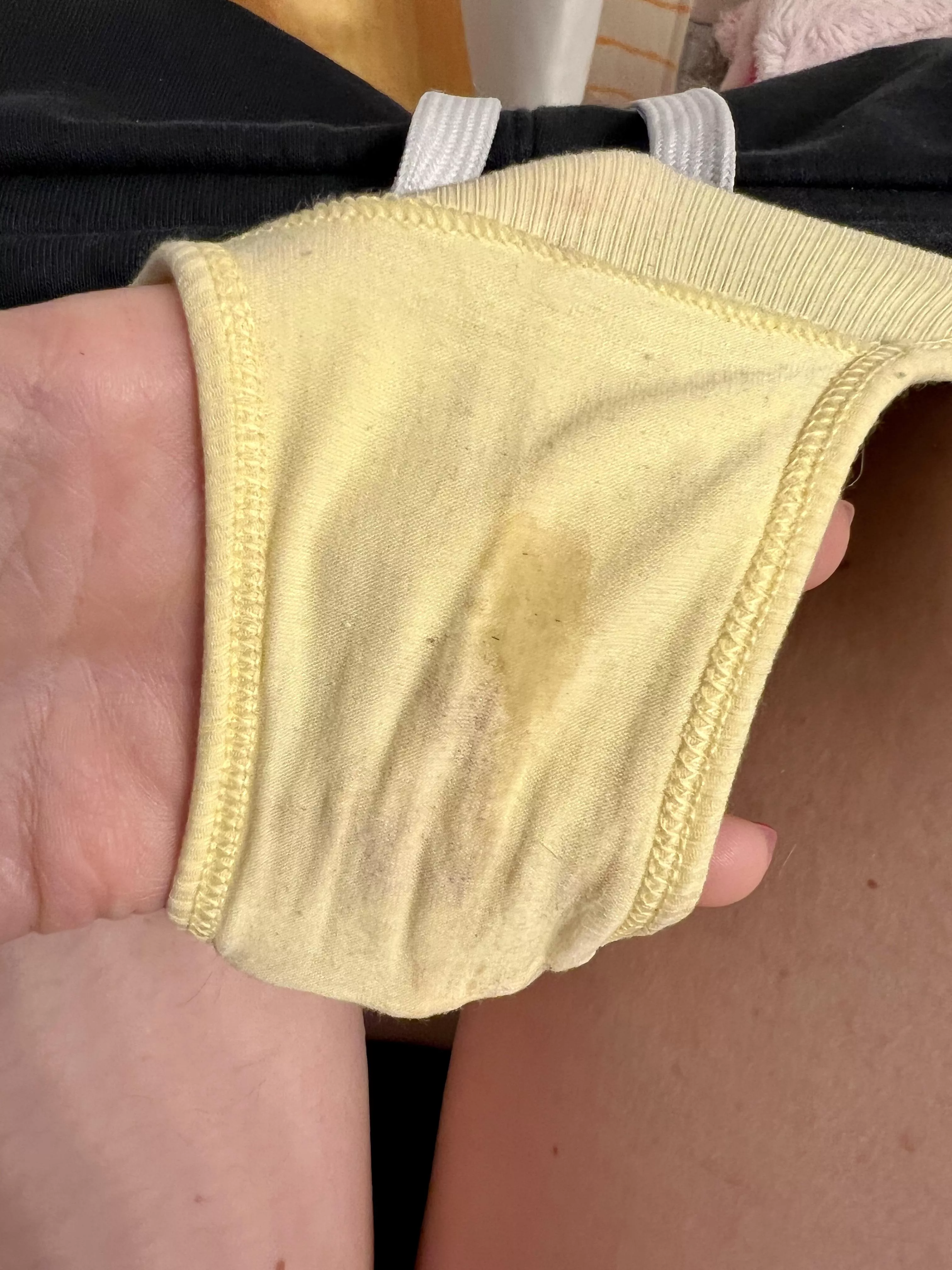 Just a cute lil pussy print for you today 💋 posted by Amandalifts_1