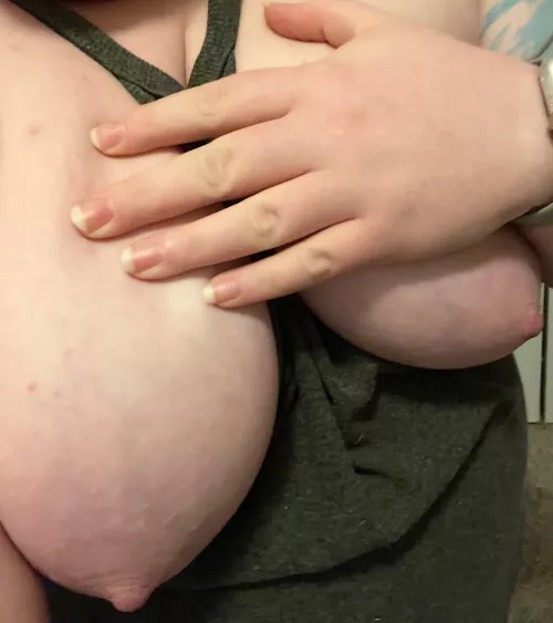 Just a fast Friday night flash by Ivedonethattoo