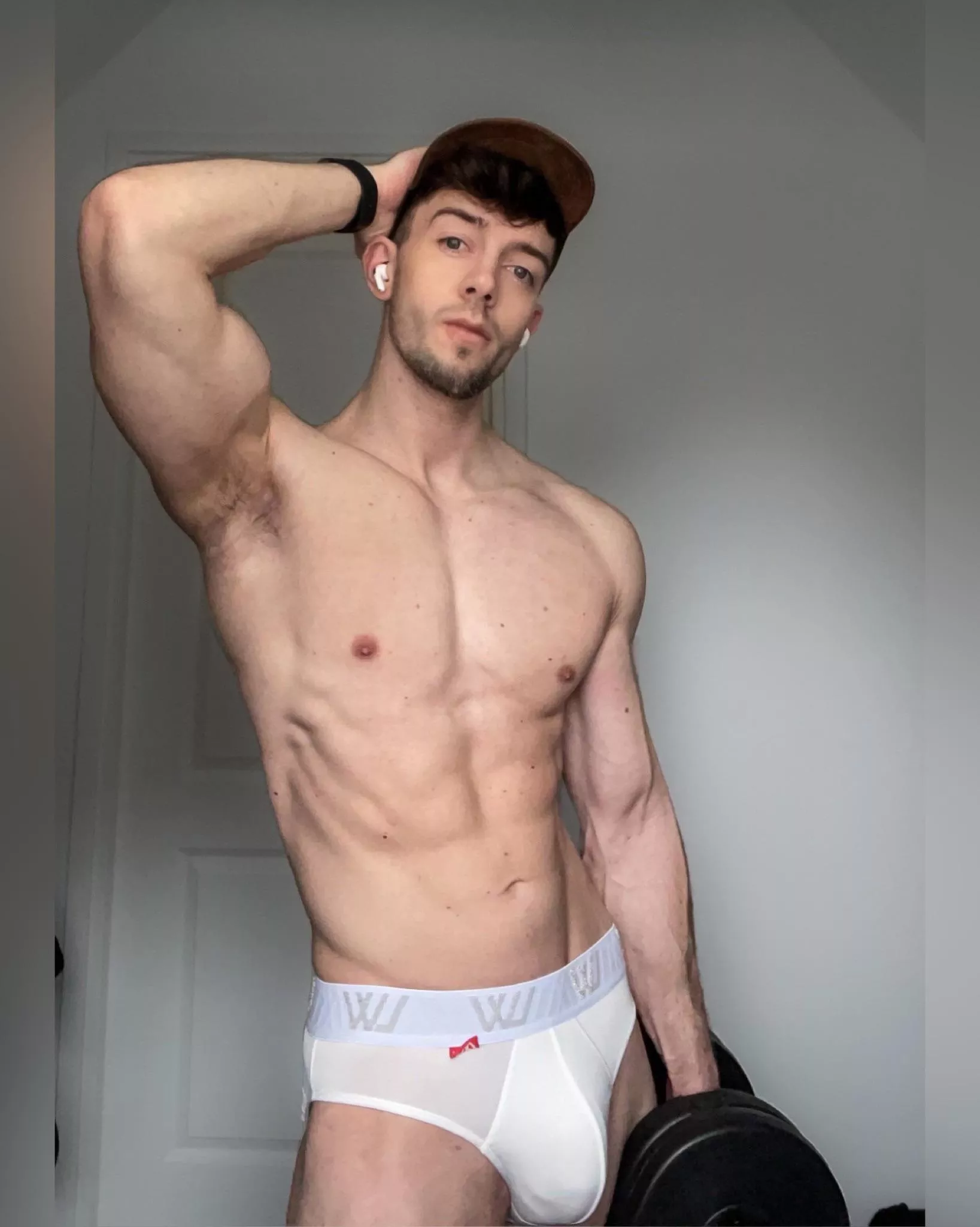 Just a Fitboy Bulge, Dutchy posted by Brammsterr