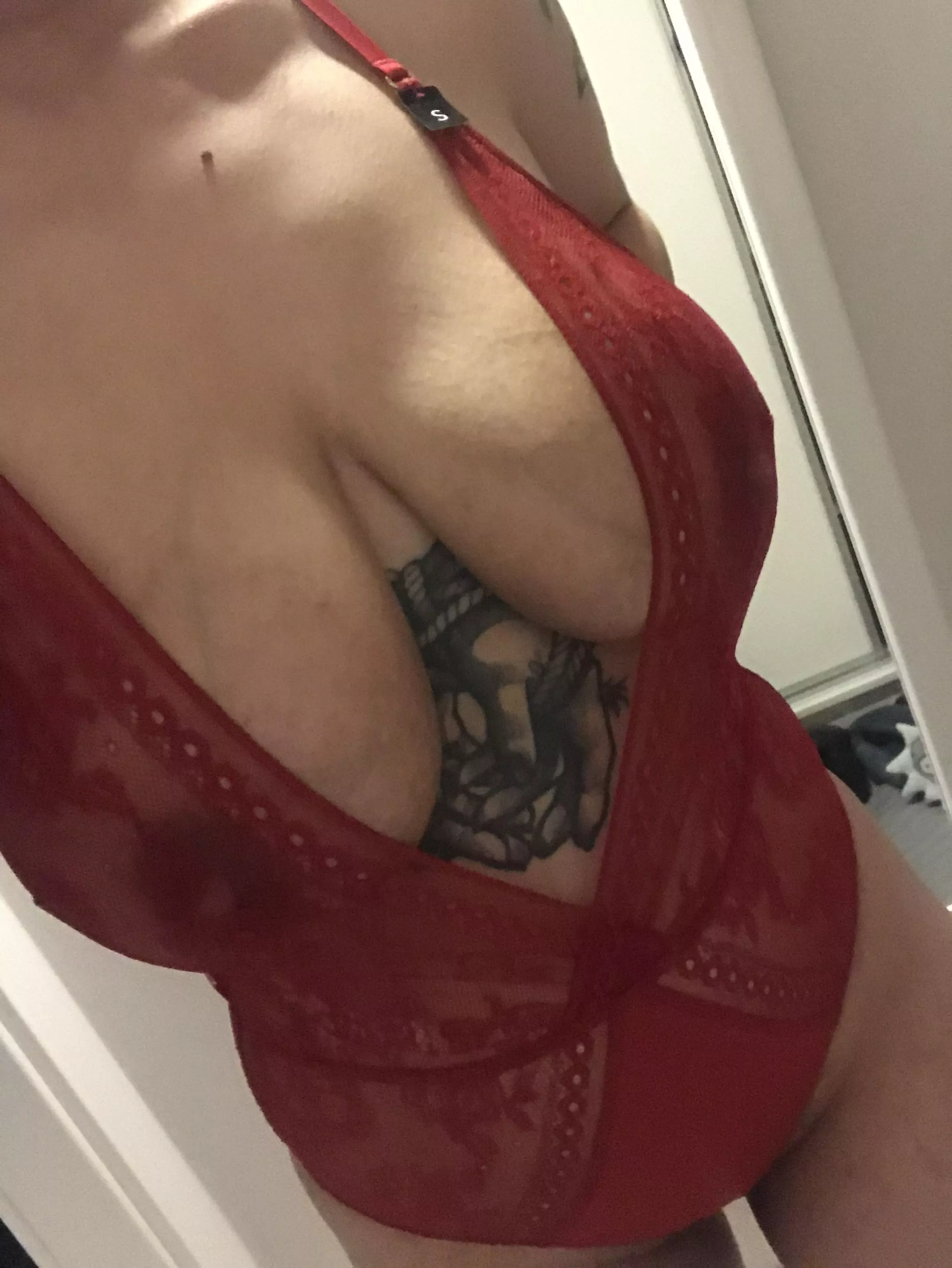 Just a hot Milf next door🔥 posted by Max_Wife