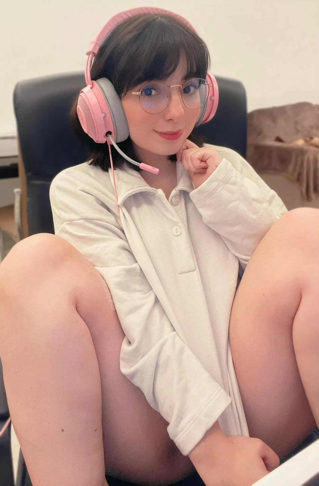 Just a *little* bit shy, but I feel like posting anyway posted by defiantpanda0