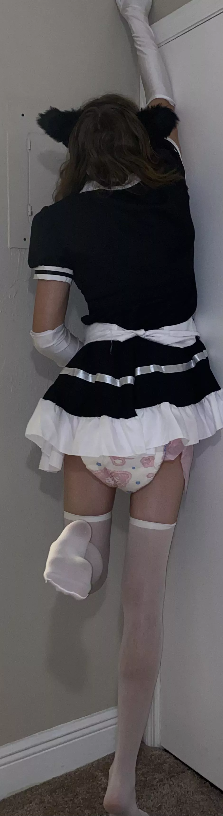 Just a little higher… posted by SoftNFluffyLuno