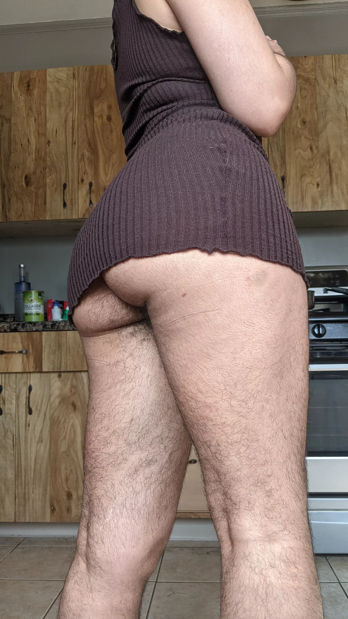 Just a little peak 😋 posted by _justs0megirl