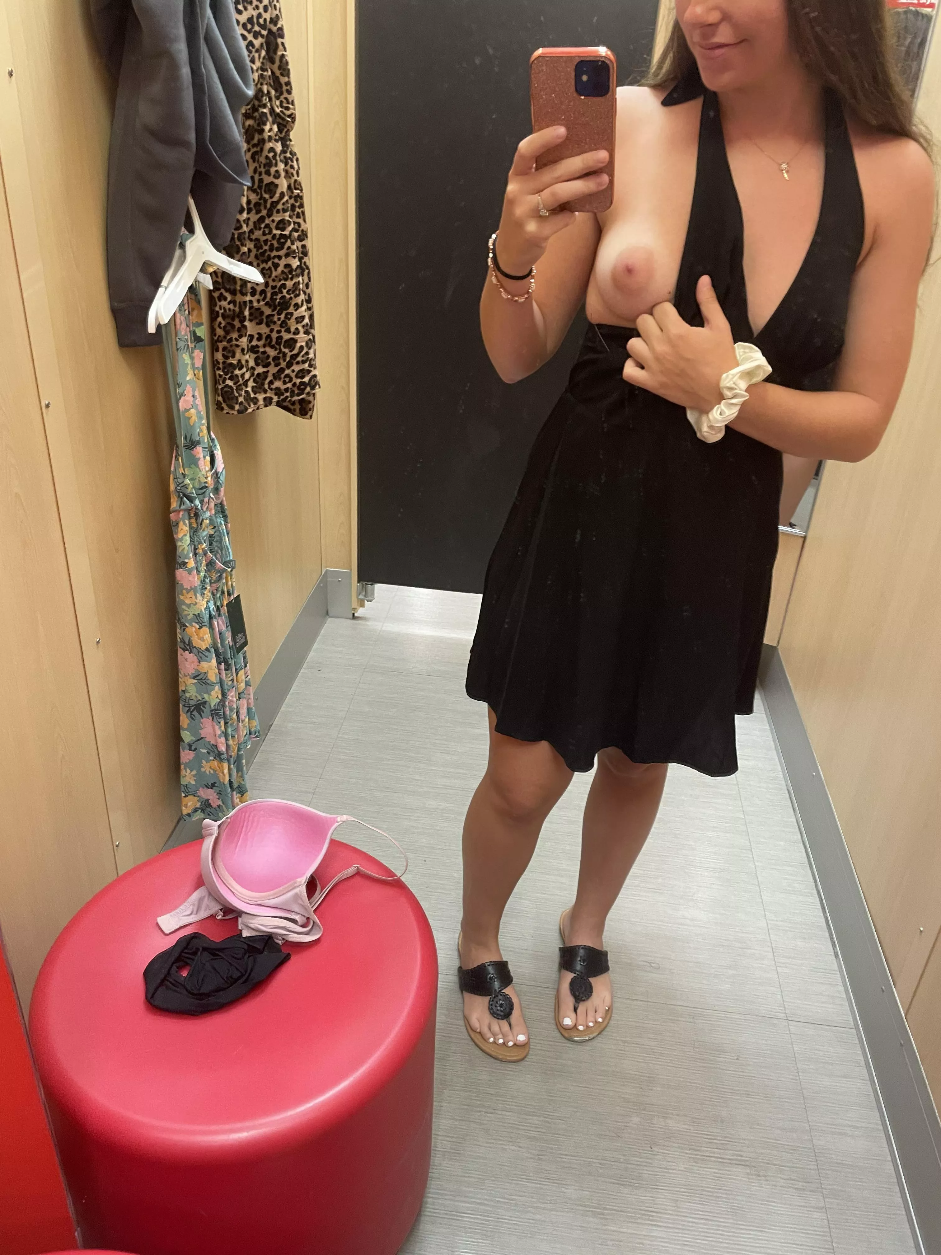 Just a quick titty 😘 posted by Emmashared