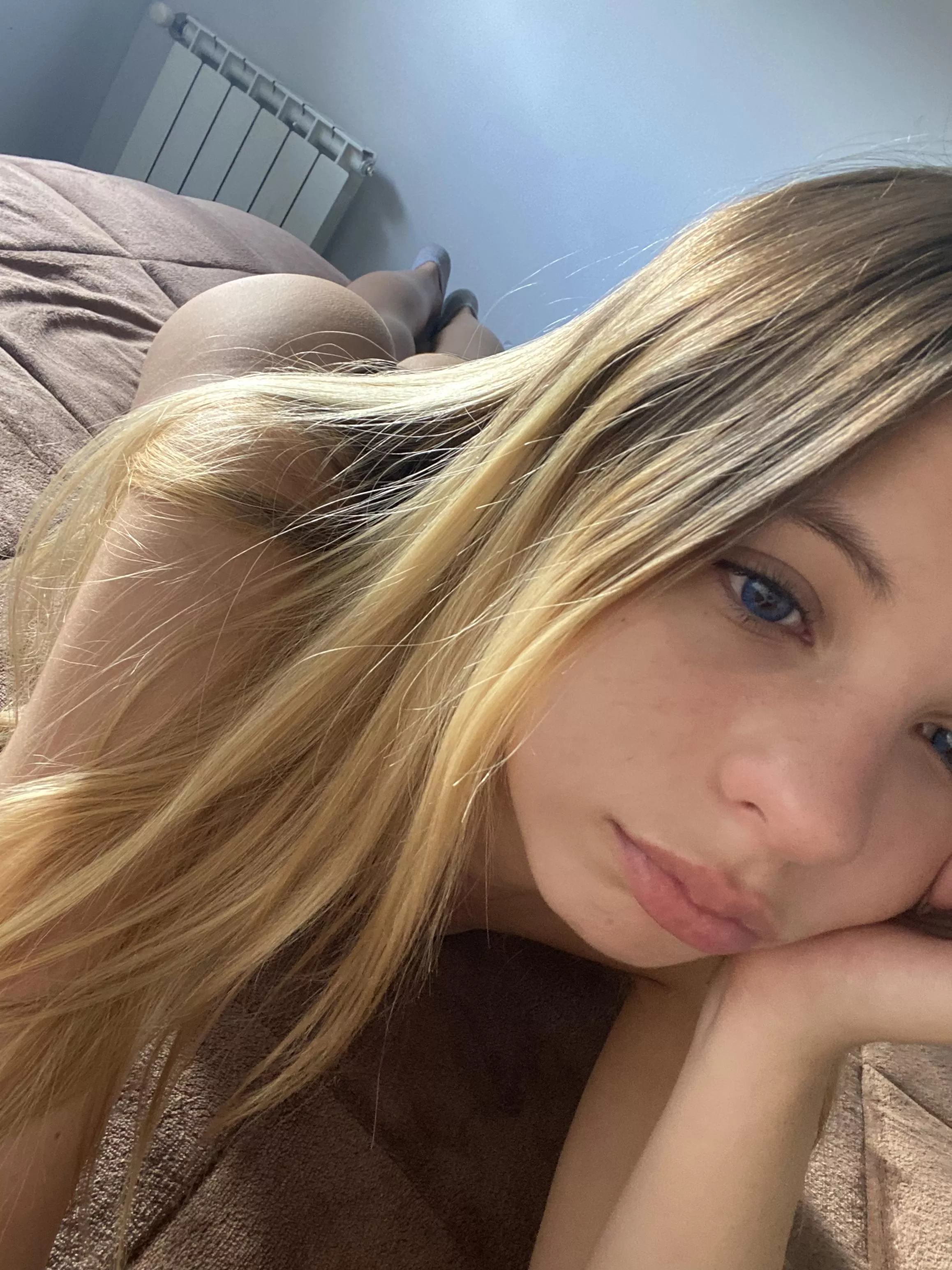 Just a simple college girl being lonely posted by rhiannarox