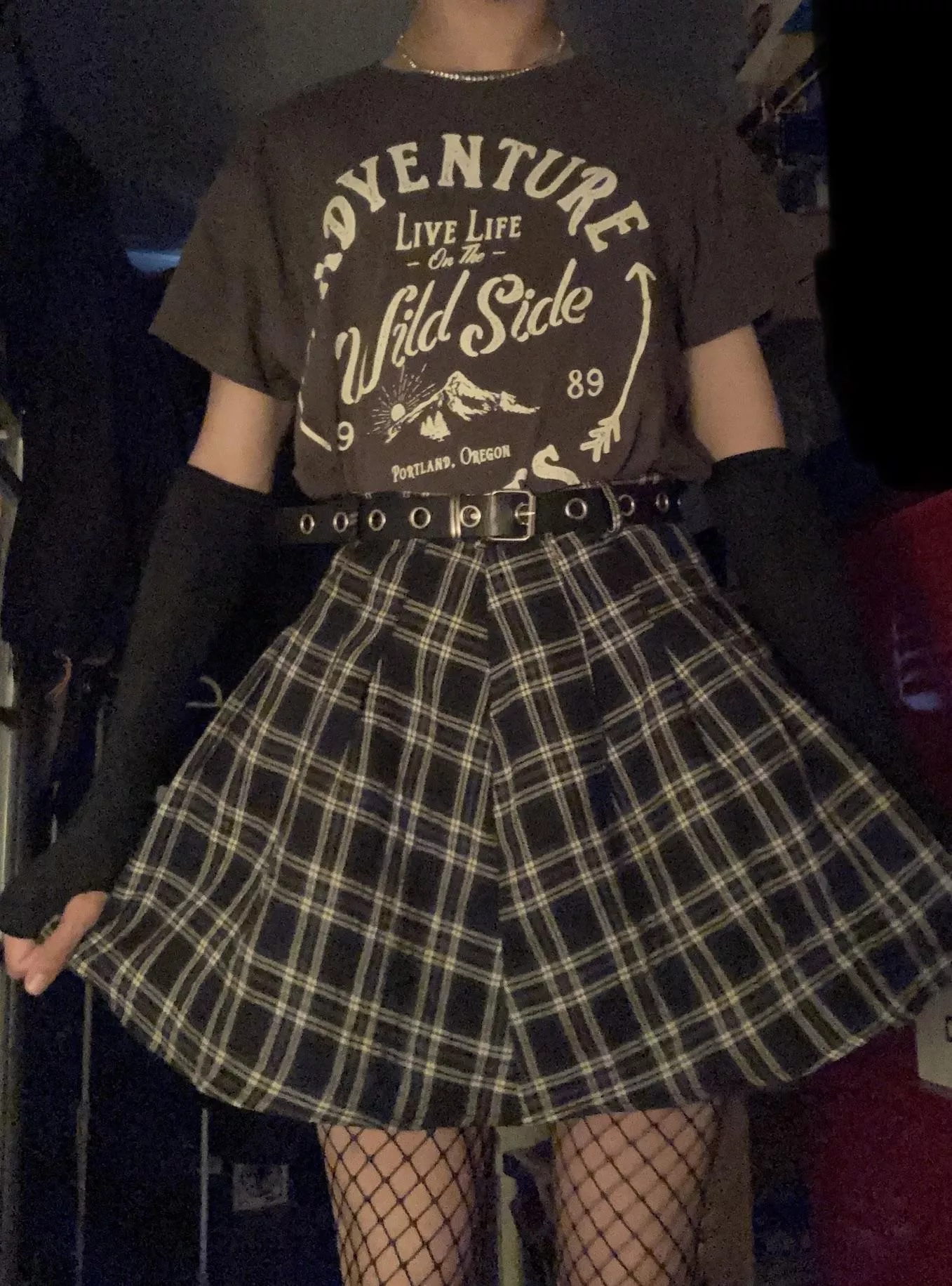 Just a simple look ✌️ posted by AxelFemboy