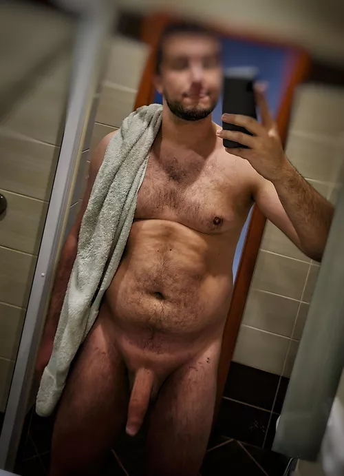 Just a soft tall dude after shower here. by Taboopulale