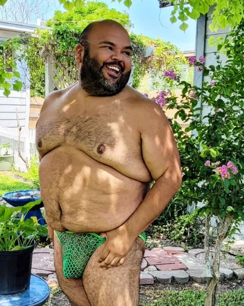 Just a #StPatricksGay celebration of #BodyPositivityForMen. Are you wearing #GreenUnderwear today? Don't let #BodyShaming & #Fatphobia stop you from feeling like the proud #SexualCreature you are. The time for #SexPositivityForMen for #PlusSizeMen i by huntingchasers