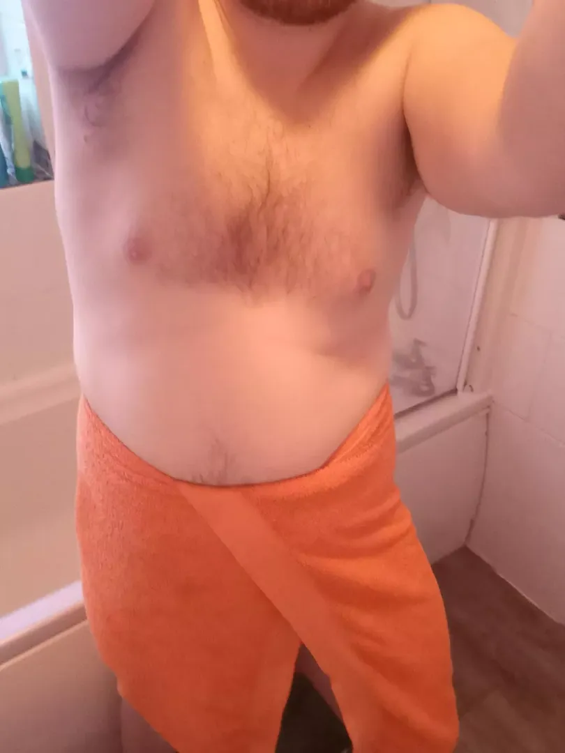 Just a tame towel pic by 1989hmmm