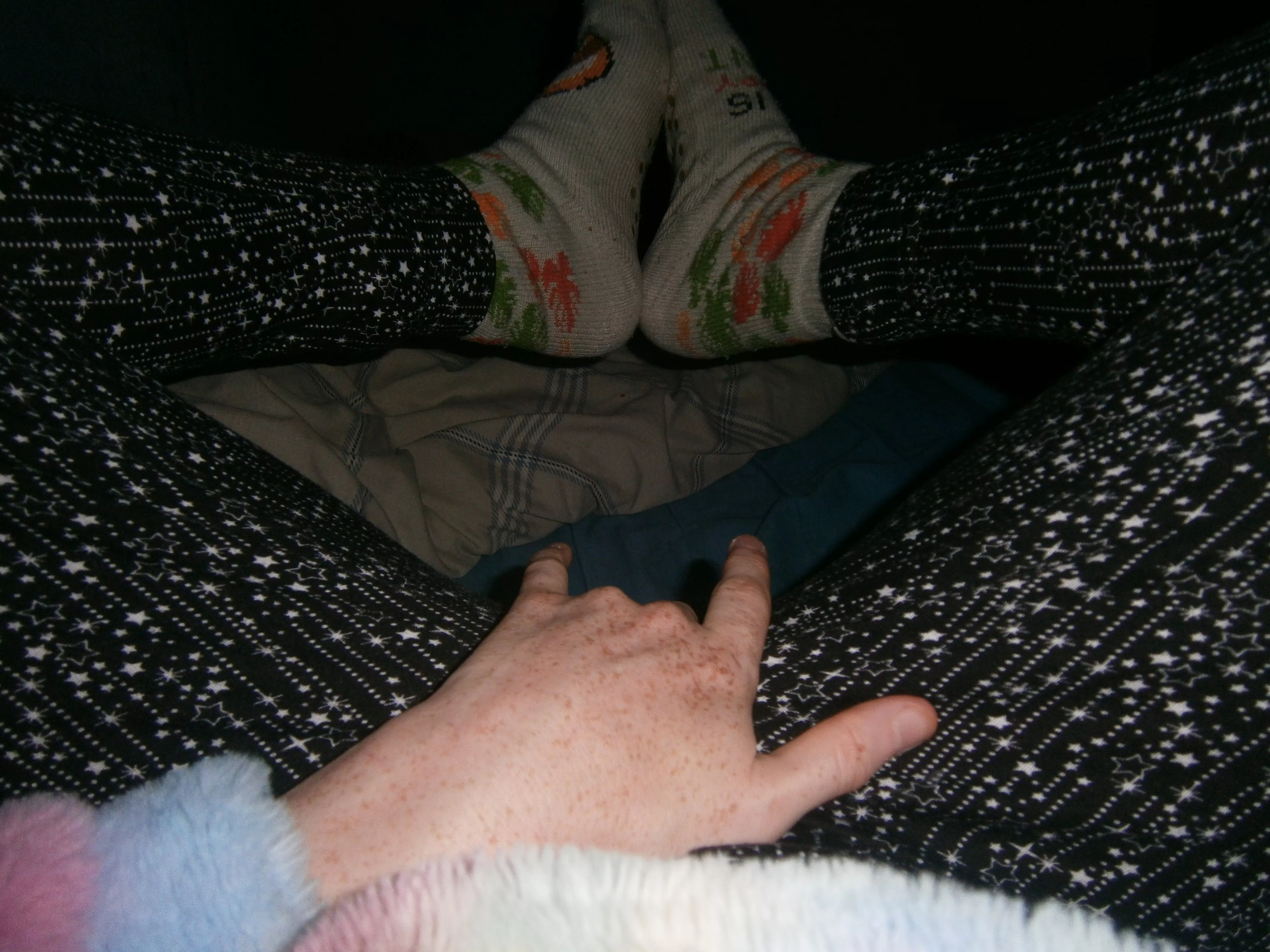Just about to have some me time while wearing my comfy socks [f] posted by _Muhen_