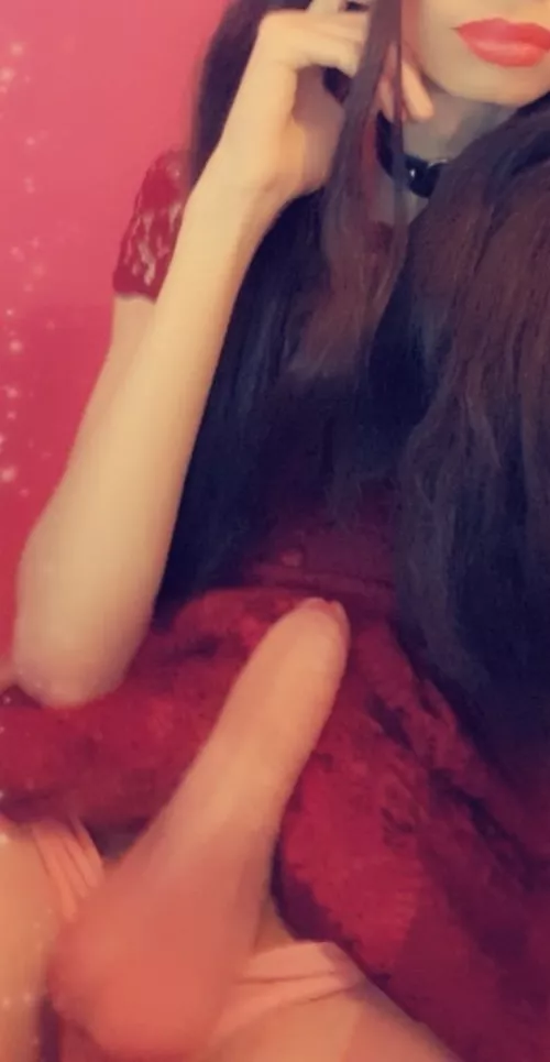 just admit mommas chickdick is bigger then yours and ill show you more. chat messag me by sindicauof