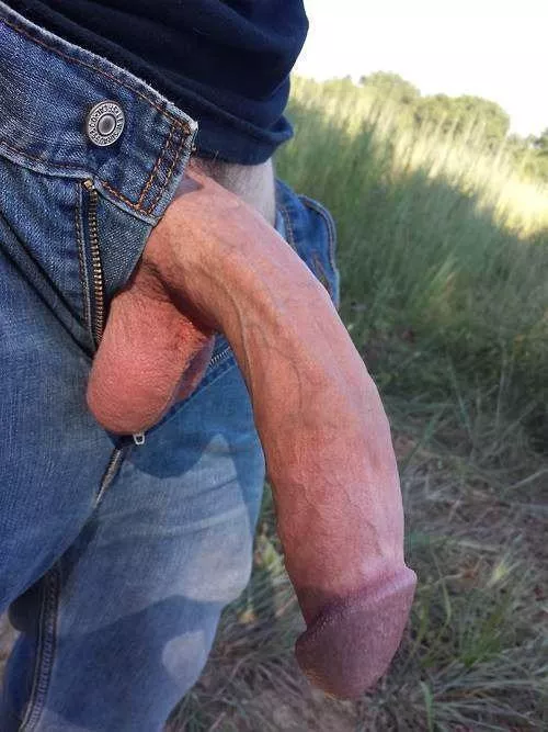 Just can’t keep it in. 😈 Say hi if you’d suck my monster cock and take my thick load 🤤 rates? by fithunguklad1996