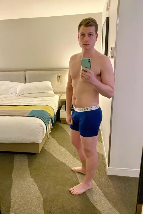 Just checked in, there’s room for one more 😏 by dannedifido