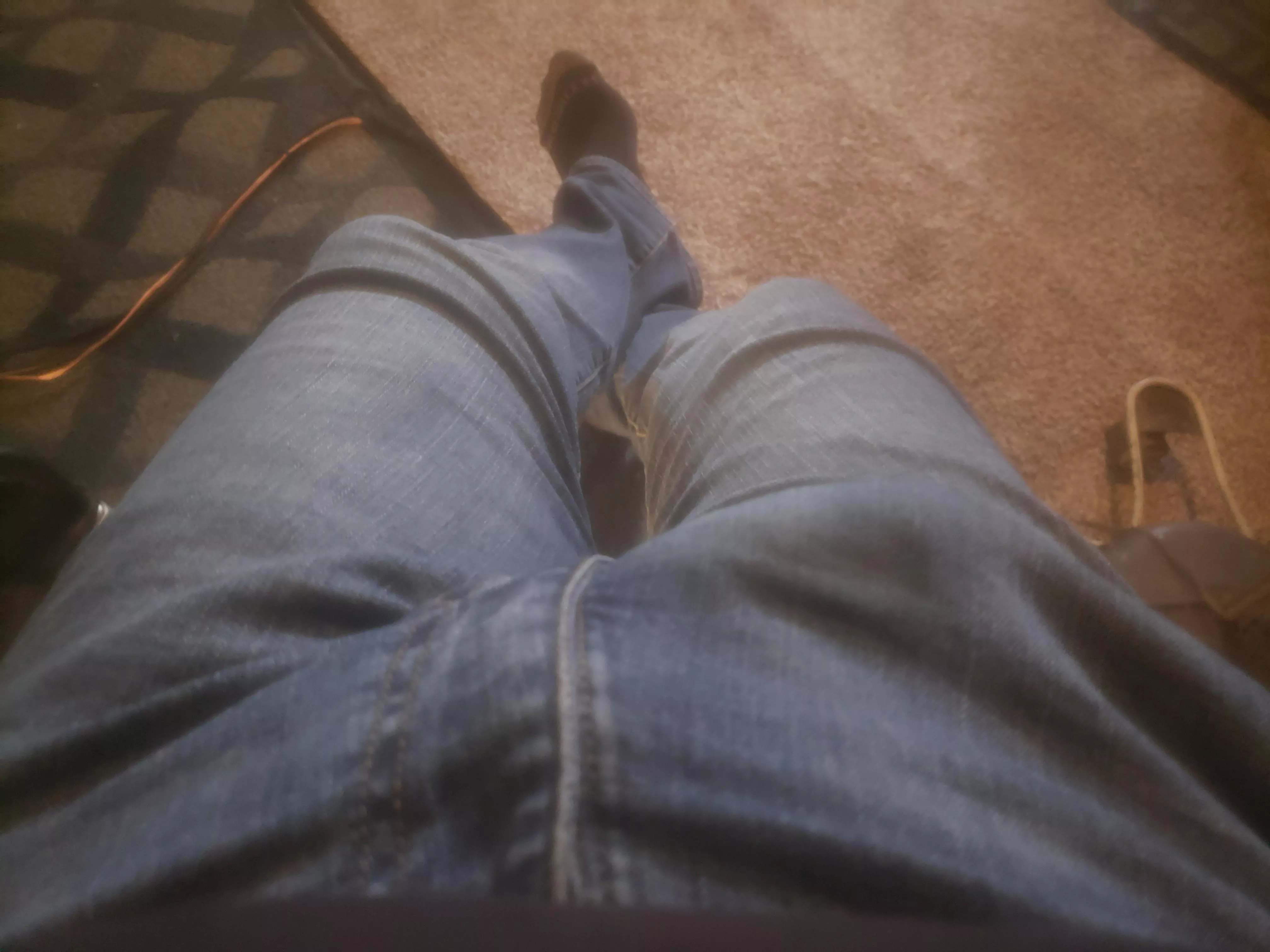 Just chillin posted by Apprehensive-Ad-9113