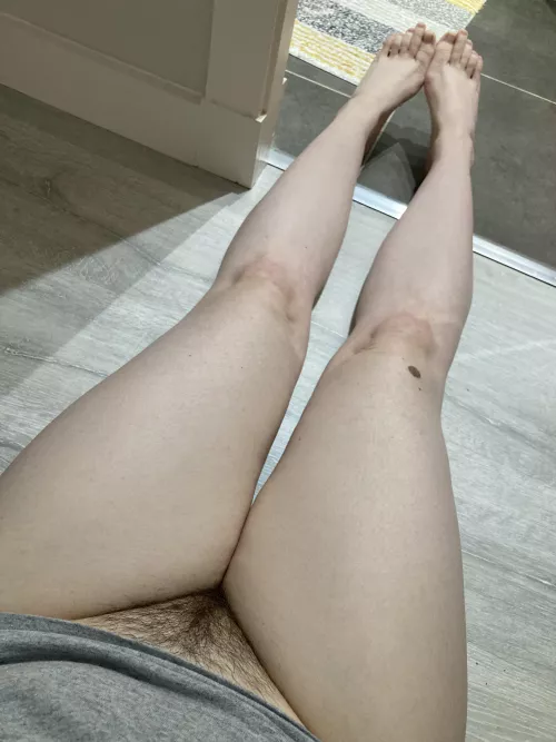 Just chilling by carlyp56