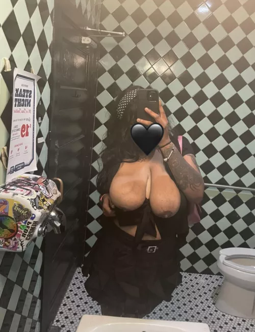 Just couldn’t wait till I got home 😇💕 by SweetScaryVulgar