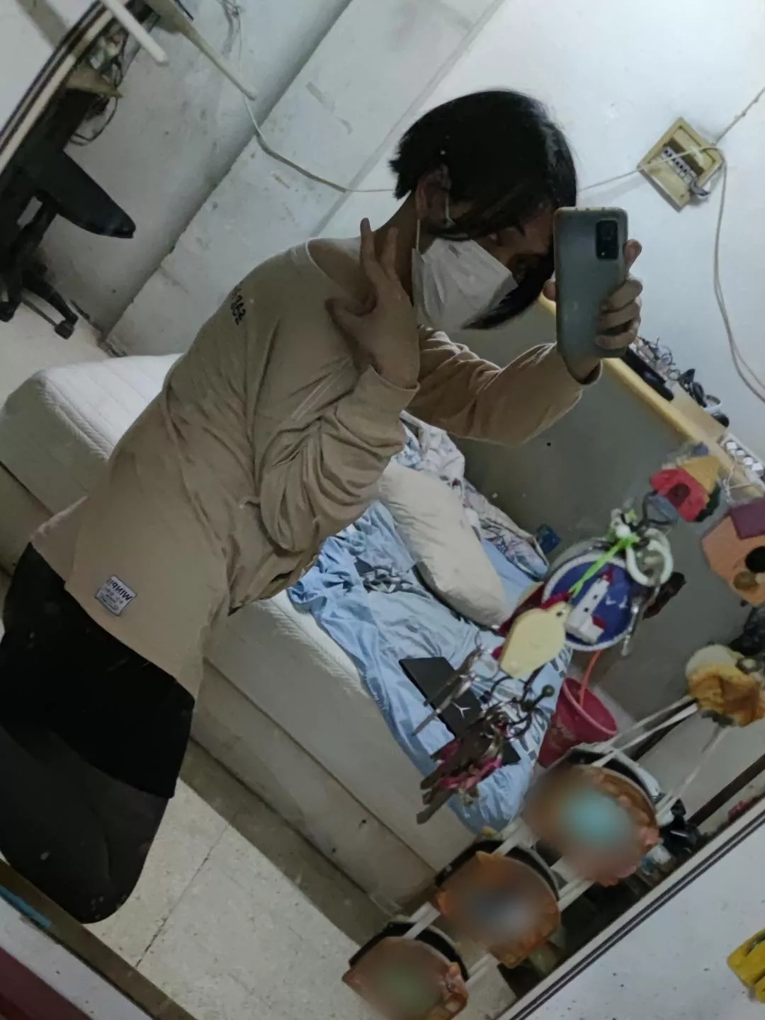 Just cutted my own hair lmao posted by Vllhll4