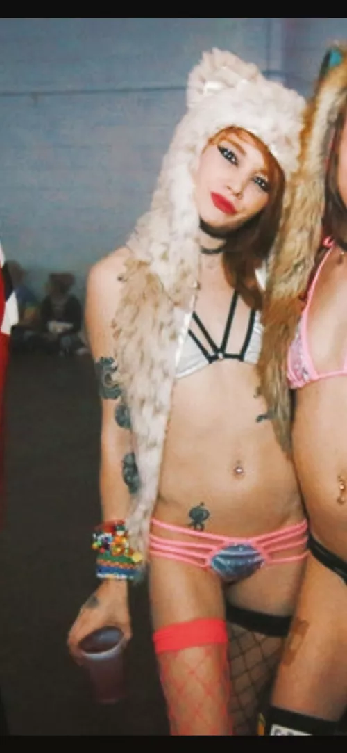 Just found this old pic from Lights All Night 2014 💖💖💖 I remember Kaskade ringing in the new year and that was absolutely magical ✨ by lilone_97