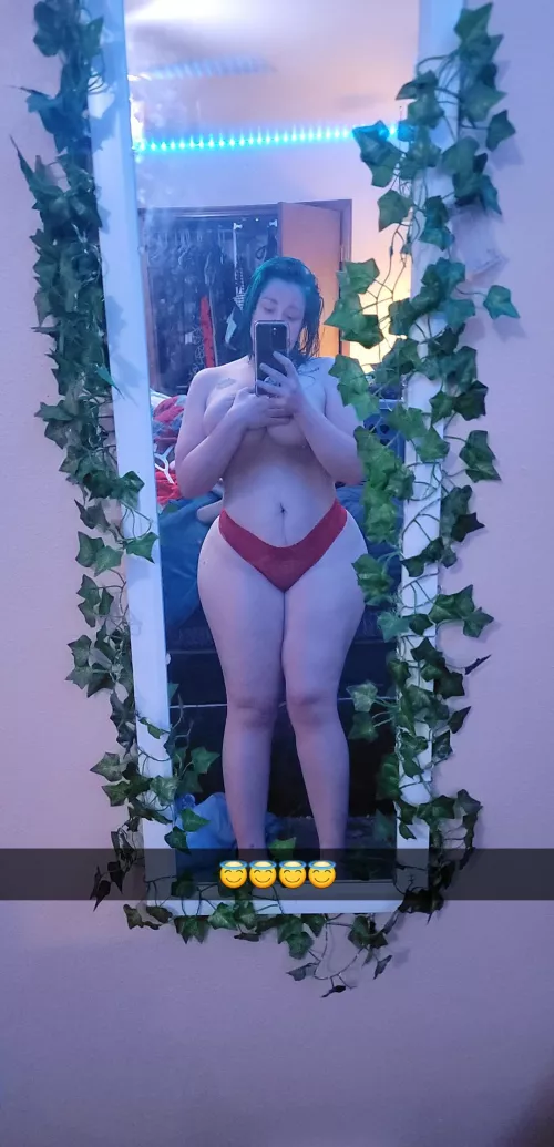 just girly things right? by TheMadHaree