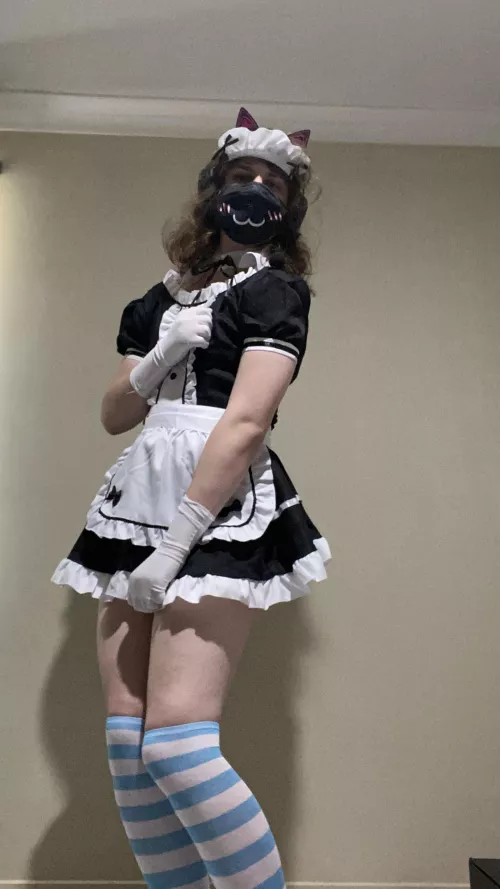 Just got this maid outfit today but it’s a little to small lol will I no for next time now by Confident-Afternoon9