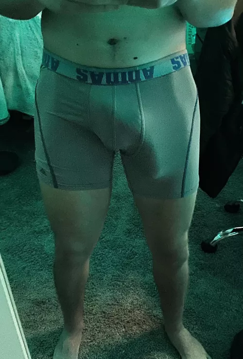 Just hangin by connormorris_10