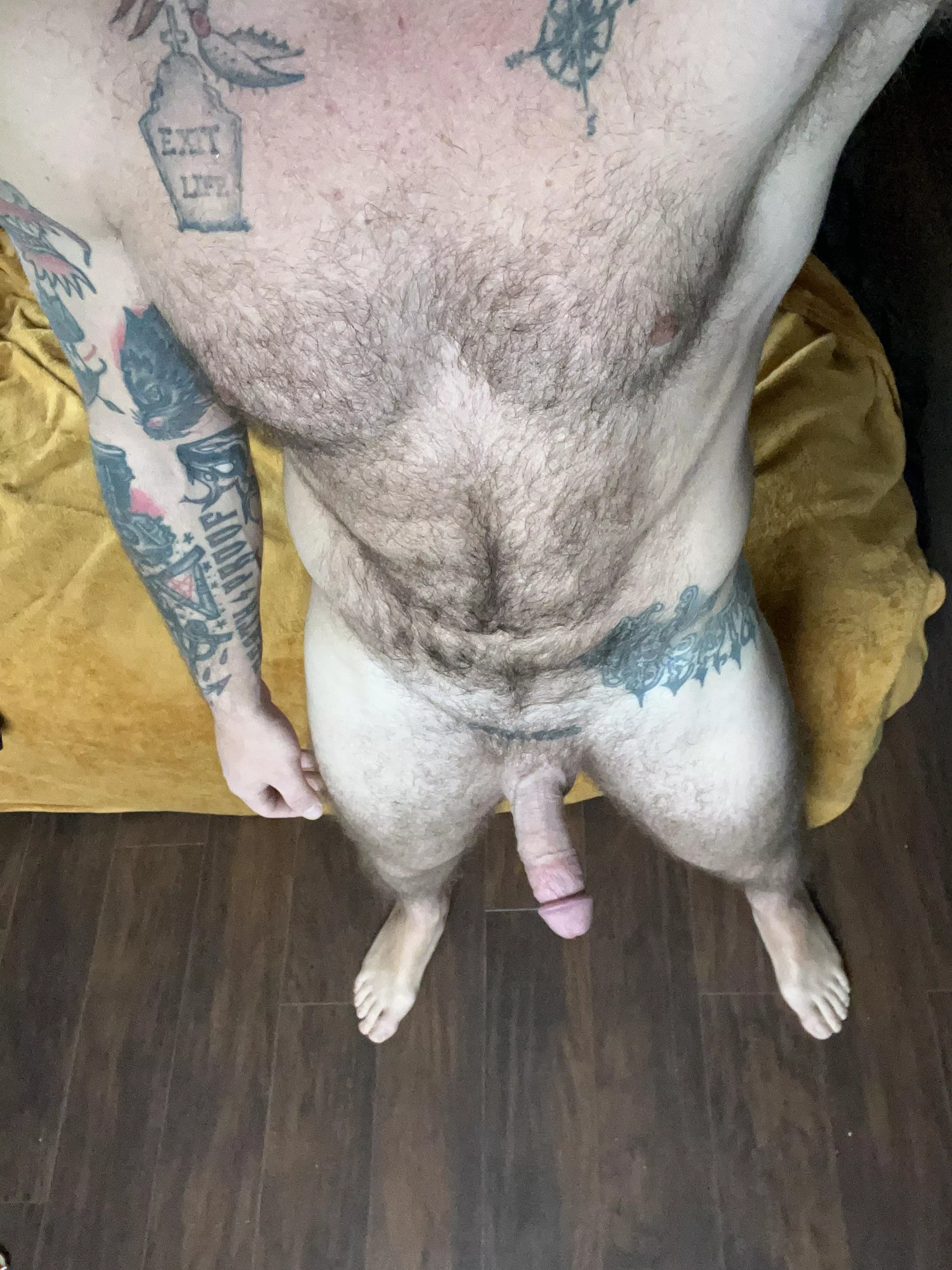 Just hanging posted by Jackdoorxxx7