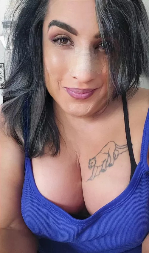 just here relaxing and healing.... by theprincess121