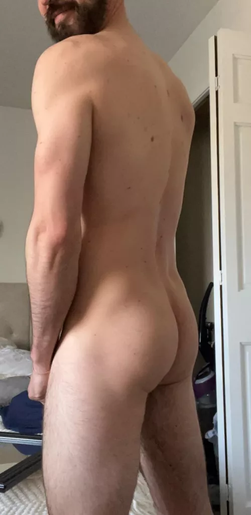 Just hunting for some eggs 🐣 by Naps_n_dabs