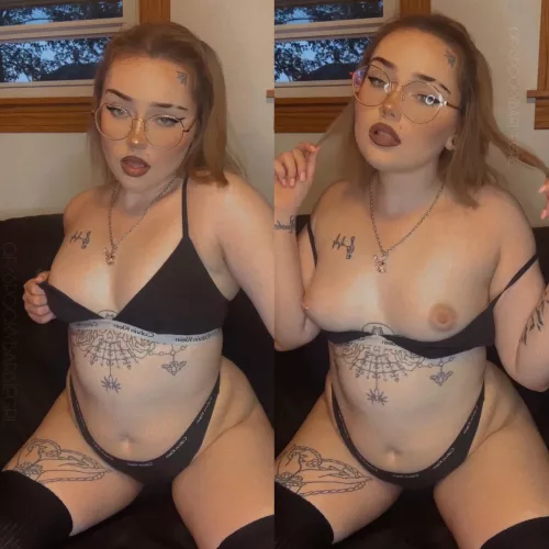 just in case your gf didn’t send you nudes today <3 by spookybarbiegirll