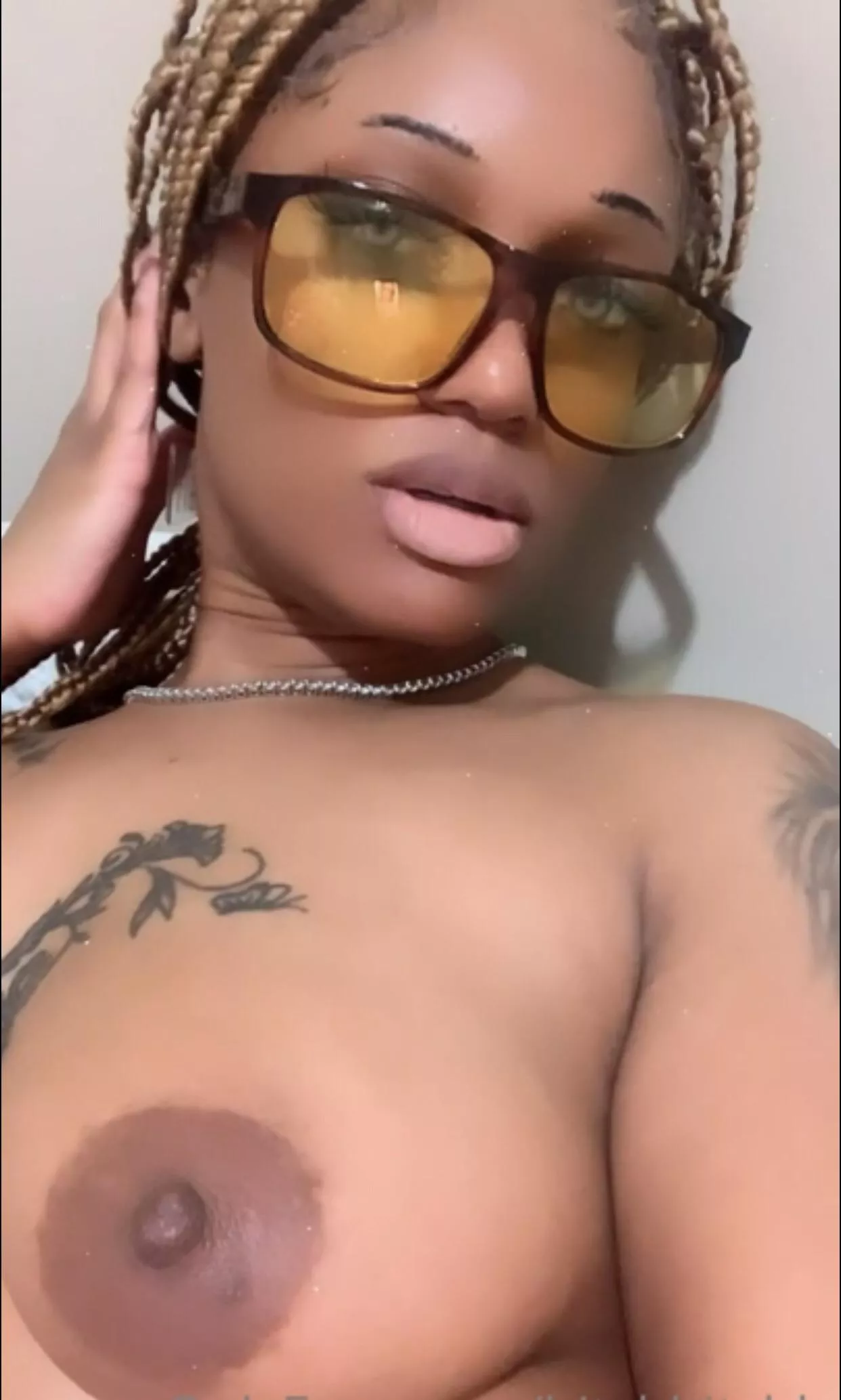 just laid up with my n***** tits out this morning who’s up ? 🥰 WICKR// FineAssSub posted by FineGhettoSub