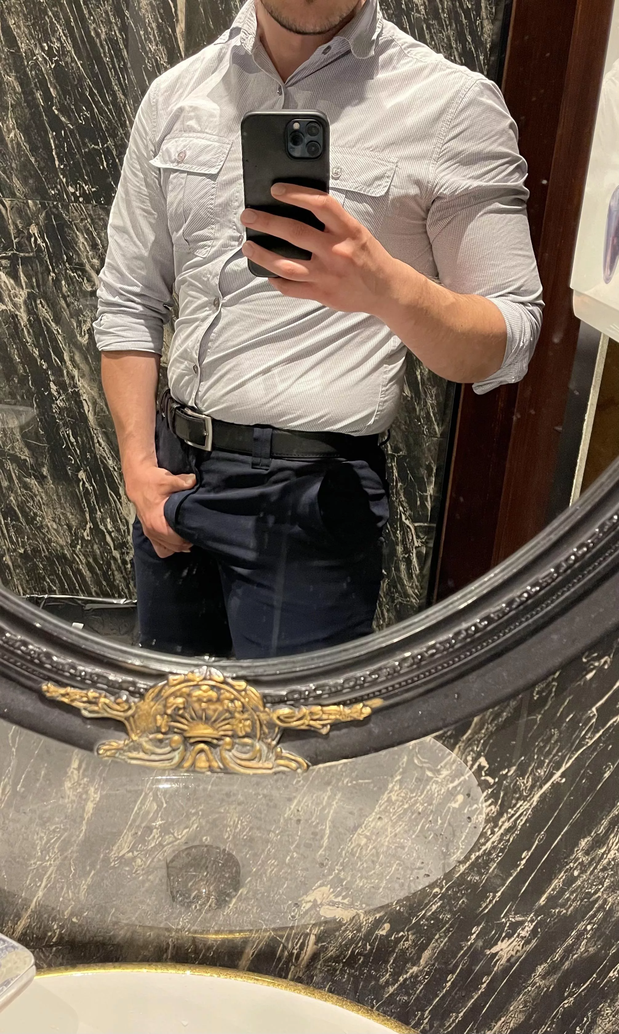 Just let dhe door open for you to join this lap.. posted by TheManOnSuit1