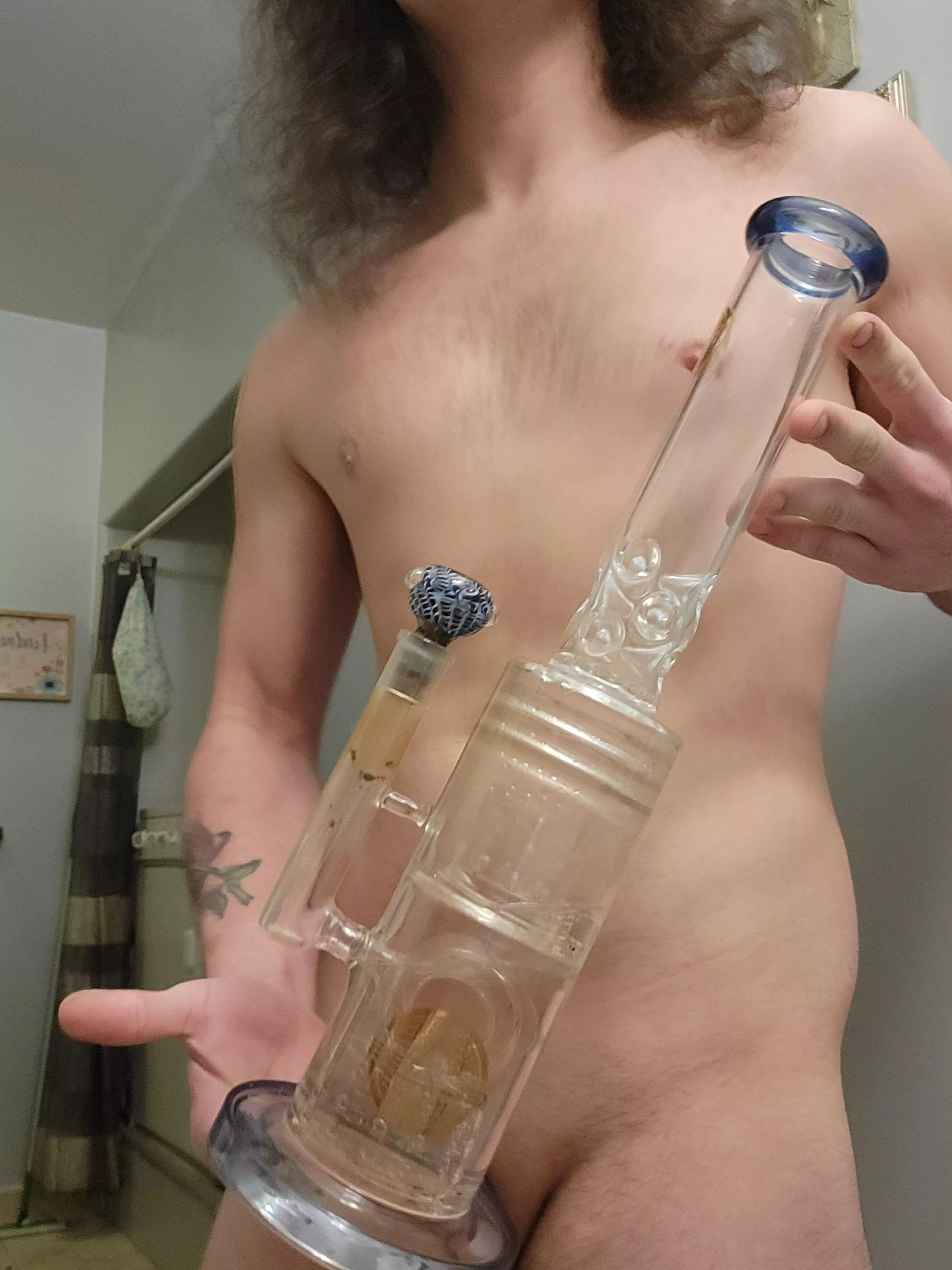 just love my new bong [M] posted by cannabisexpress420