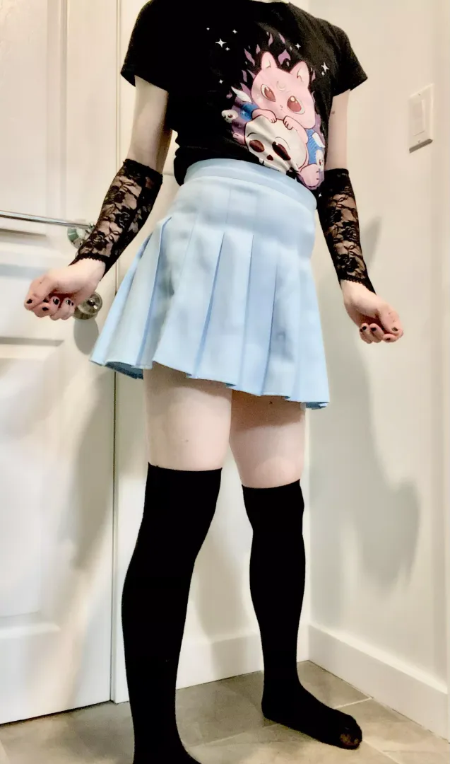 Just me in a cute pastel goth outfit 🖤 posted by Dry-Apple2493