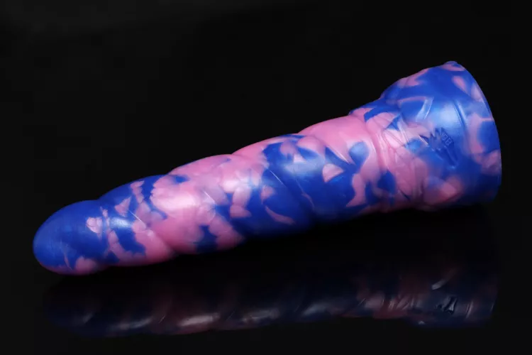 Just picked up my second BD it's a S/M mystic in a really cool color combo! by hotgarbagexx