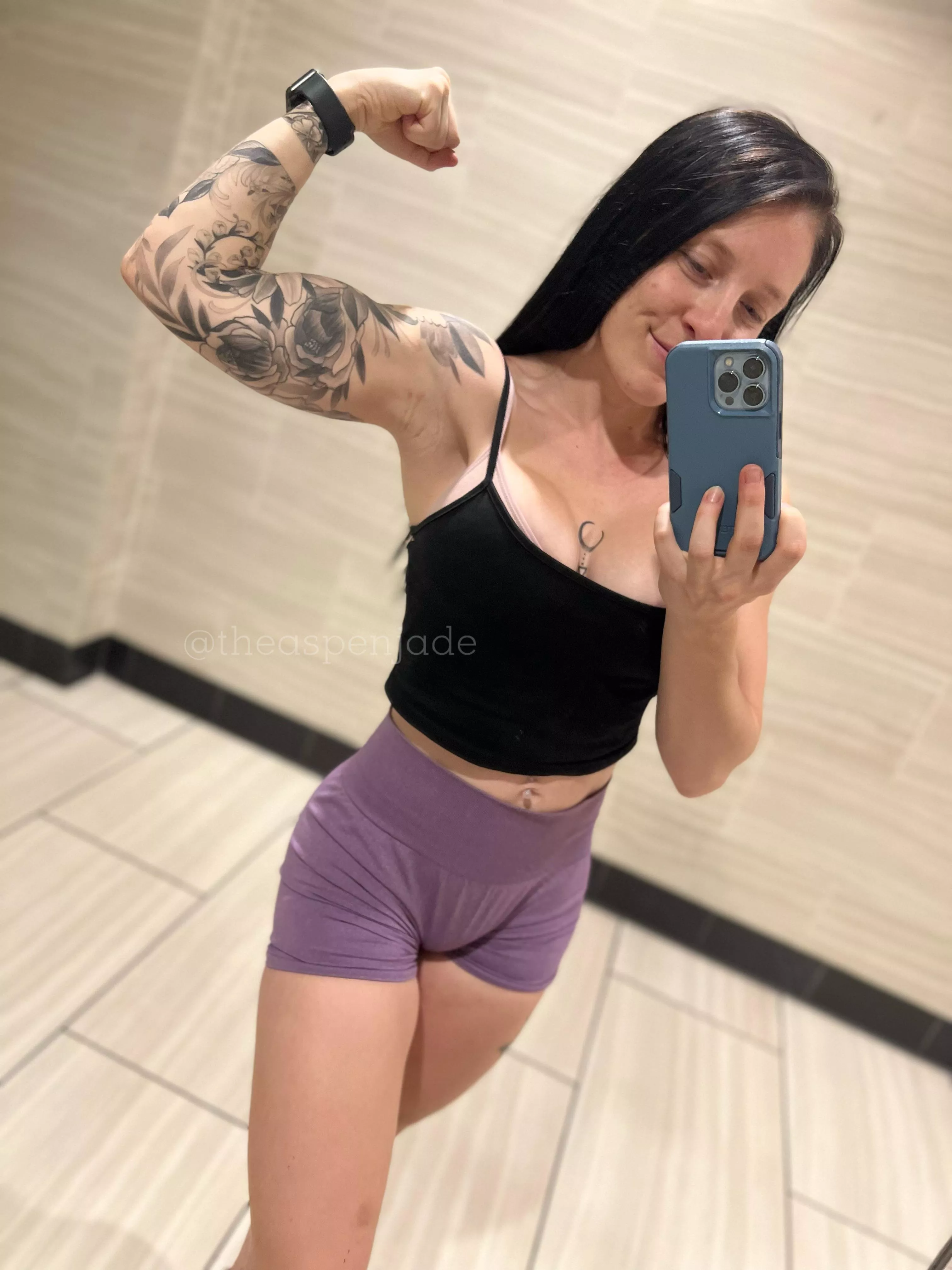 Just proudly flexing posted by theaspenjade