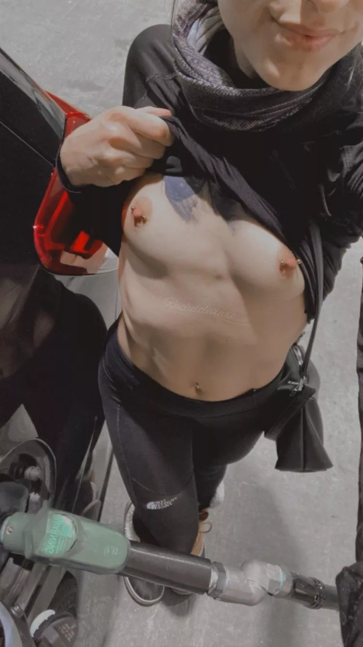 Just pumping my gas. Can I pump yours? posted by racheloliviaxo