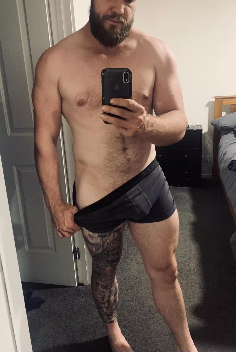 Just seeing if I fit in here! M 28 posted by Majesticbandaid