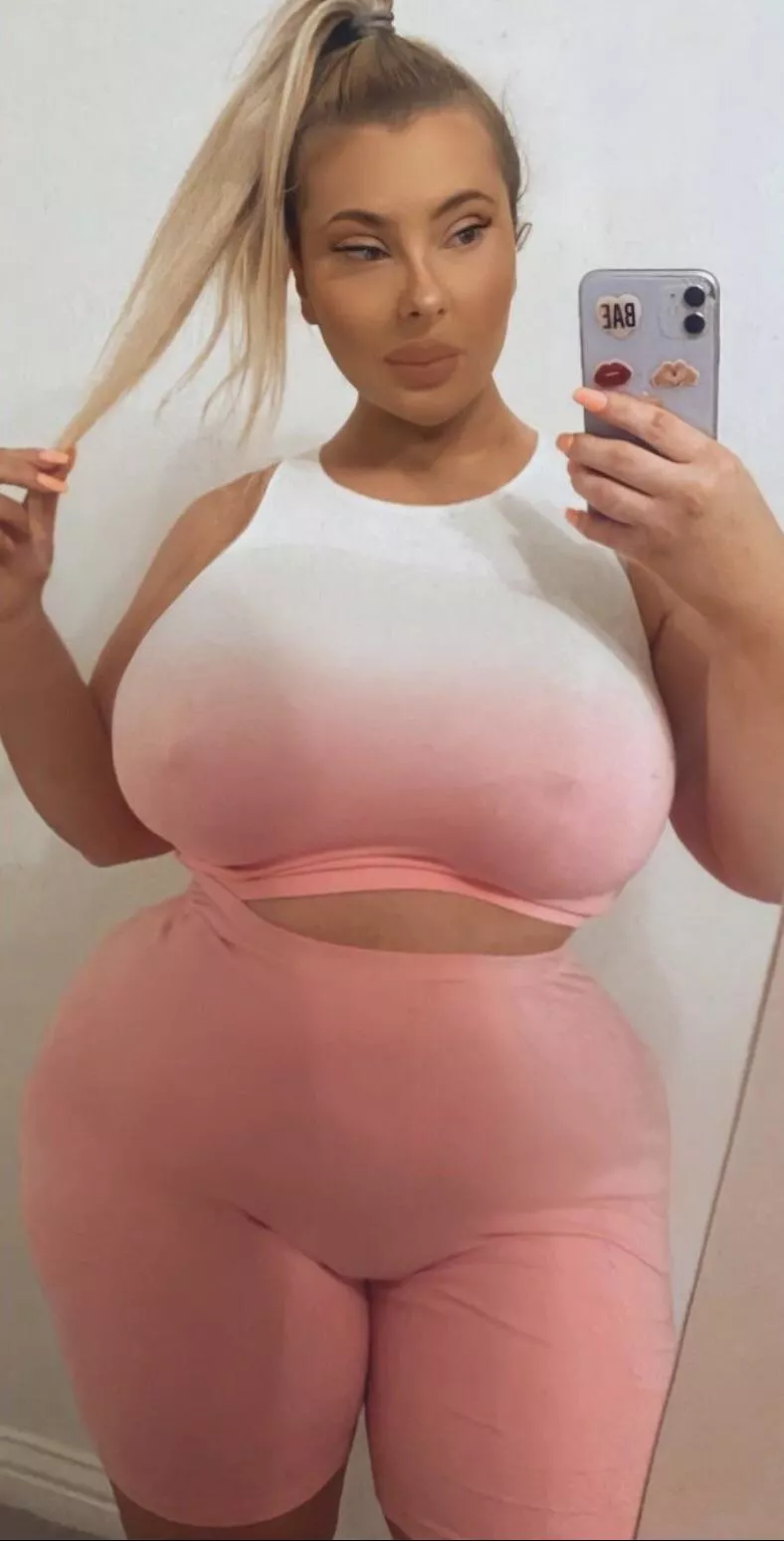 Just showing off a little posted by gigee_x