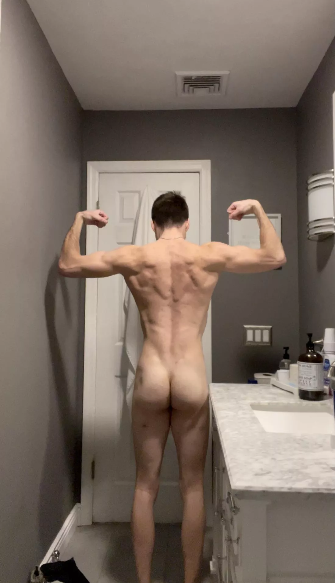 Just Some Butt N Back you Might Like posted by Khlq