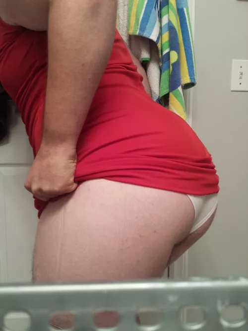 just some cute white panties peaking out from under my dress for you ;) by Katemisspleasure