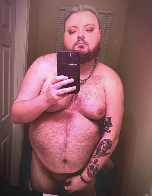 Just stopping by to say hi, and always looking for a Dad to take me his over knee. by beyondthewolf