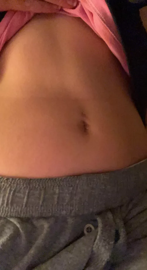 Just took this the other day. My abs are coming in since I’ve been working out. But just take a second and admire my bellybutton though by chanelscarlett92