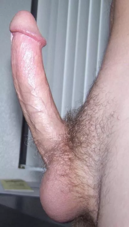 just turned 18:) posted by itscammy03