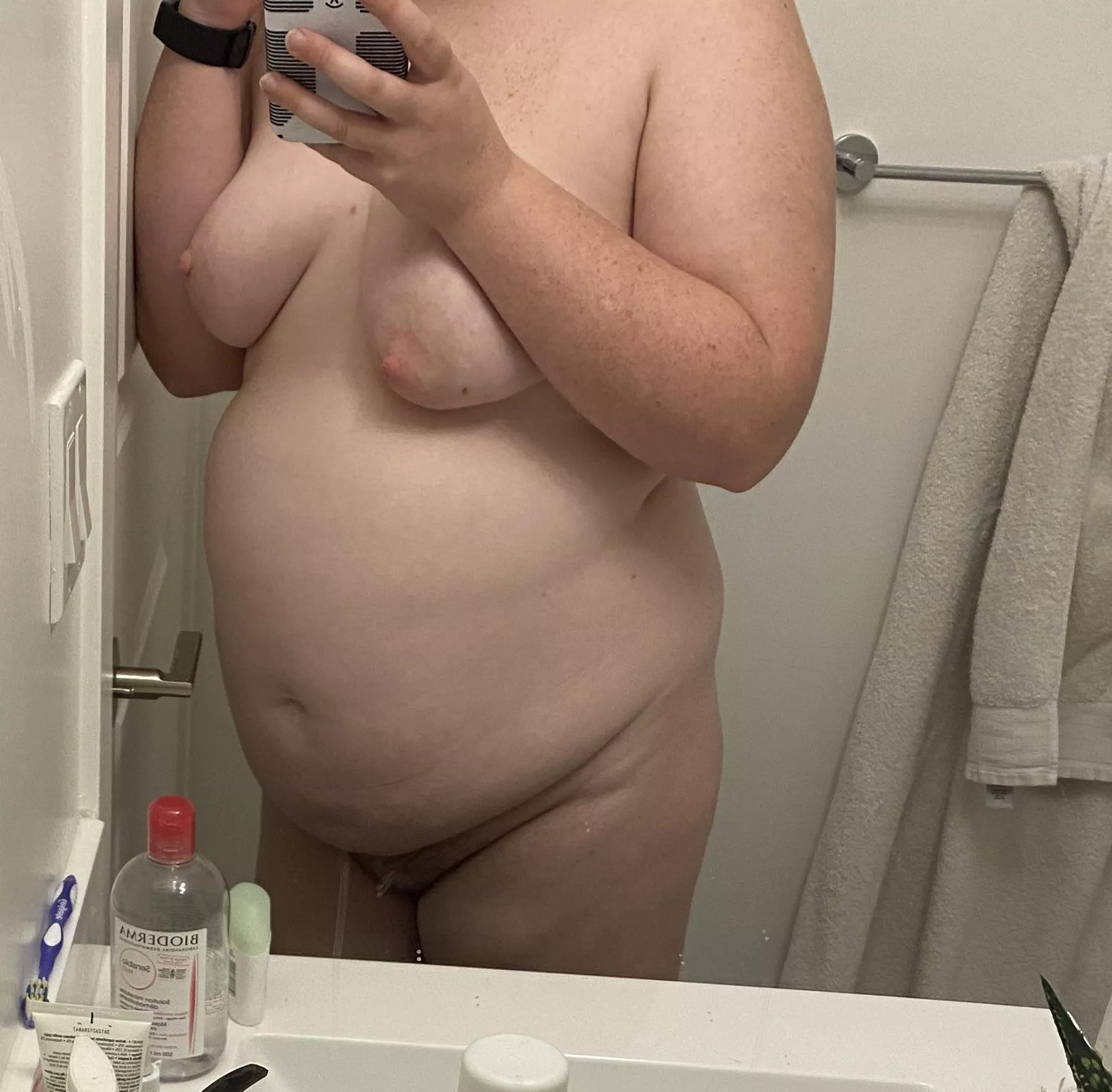 Just want someone to abuse me and degrade me so badly 😍 posted by elle48c