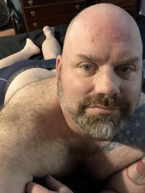 Just want to lie in bed all day by thickeri