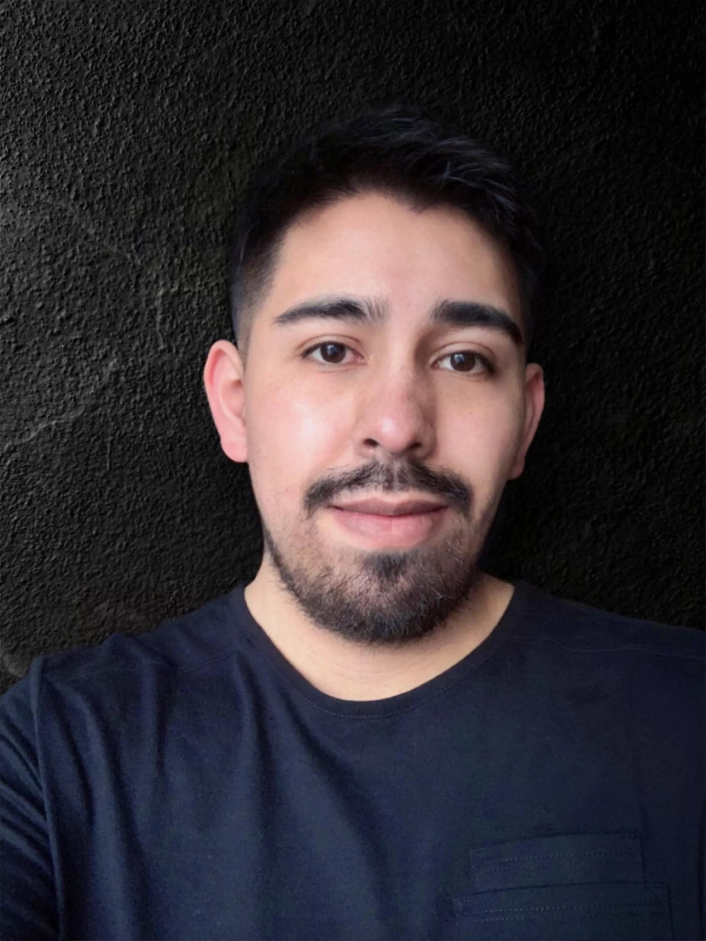 just wanted to say hi 👋🏻 posted by DAZTROM