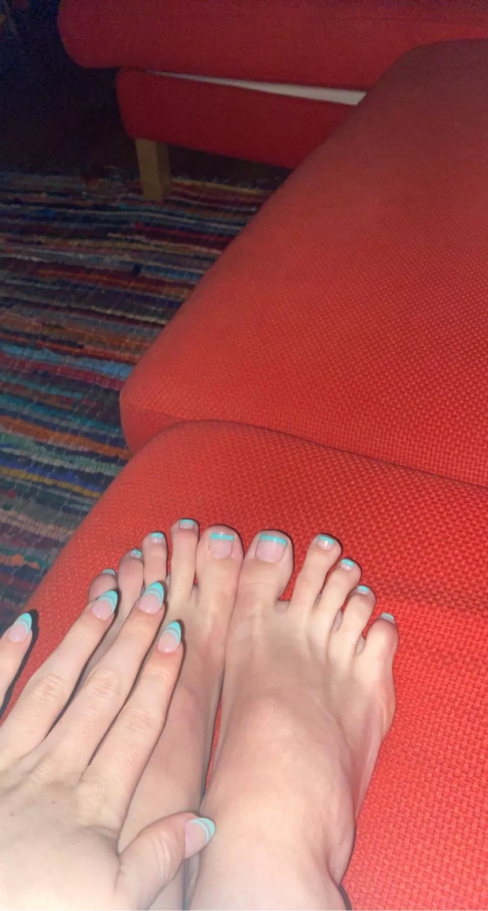 Just watching some movies , anyone wanna pop me some popcorn 🍿🥺 posted by Daddies-Diamond