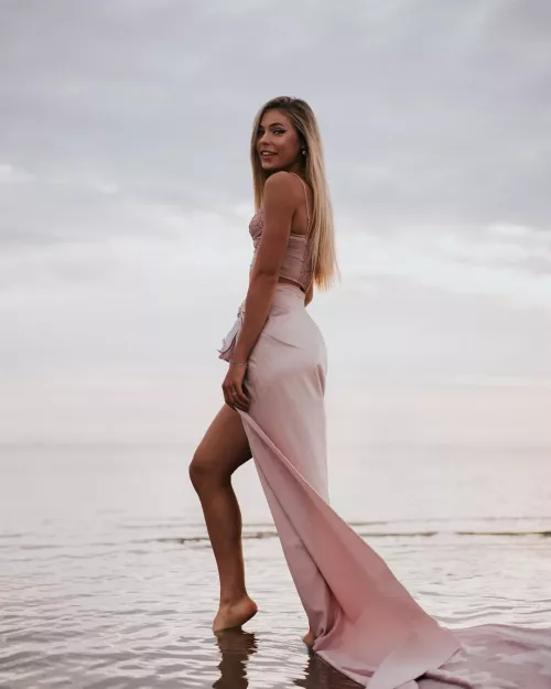 Jutta Leerdam by MadisonJonesHR